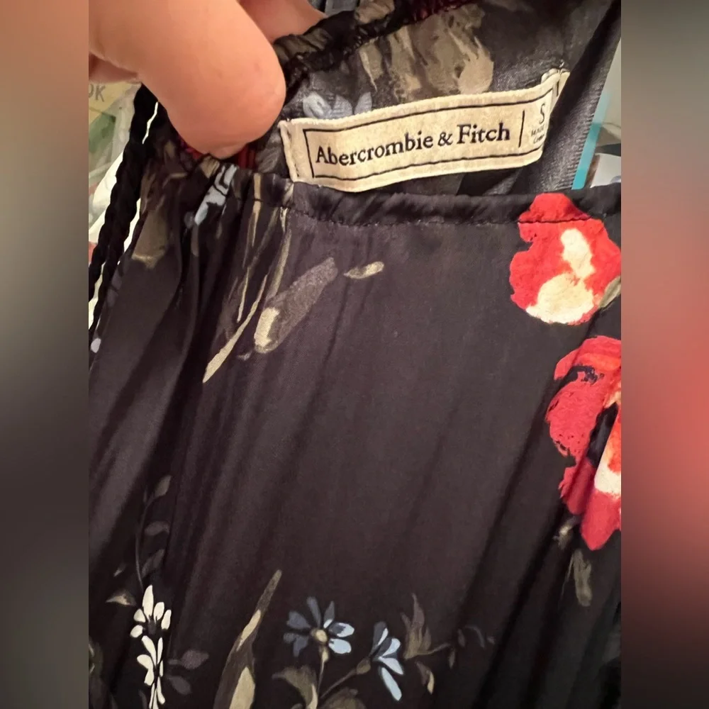 Abercrombie & Fitch Halter Neck Maxi Sleeveless Dress Flower Print Size Small